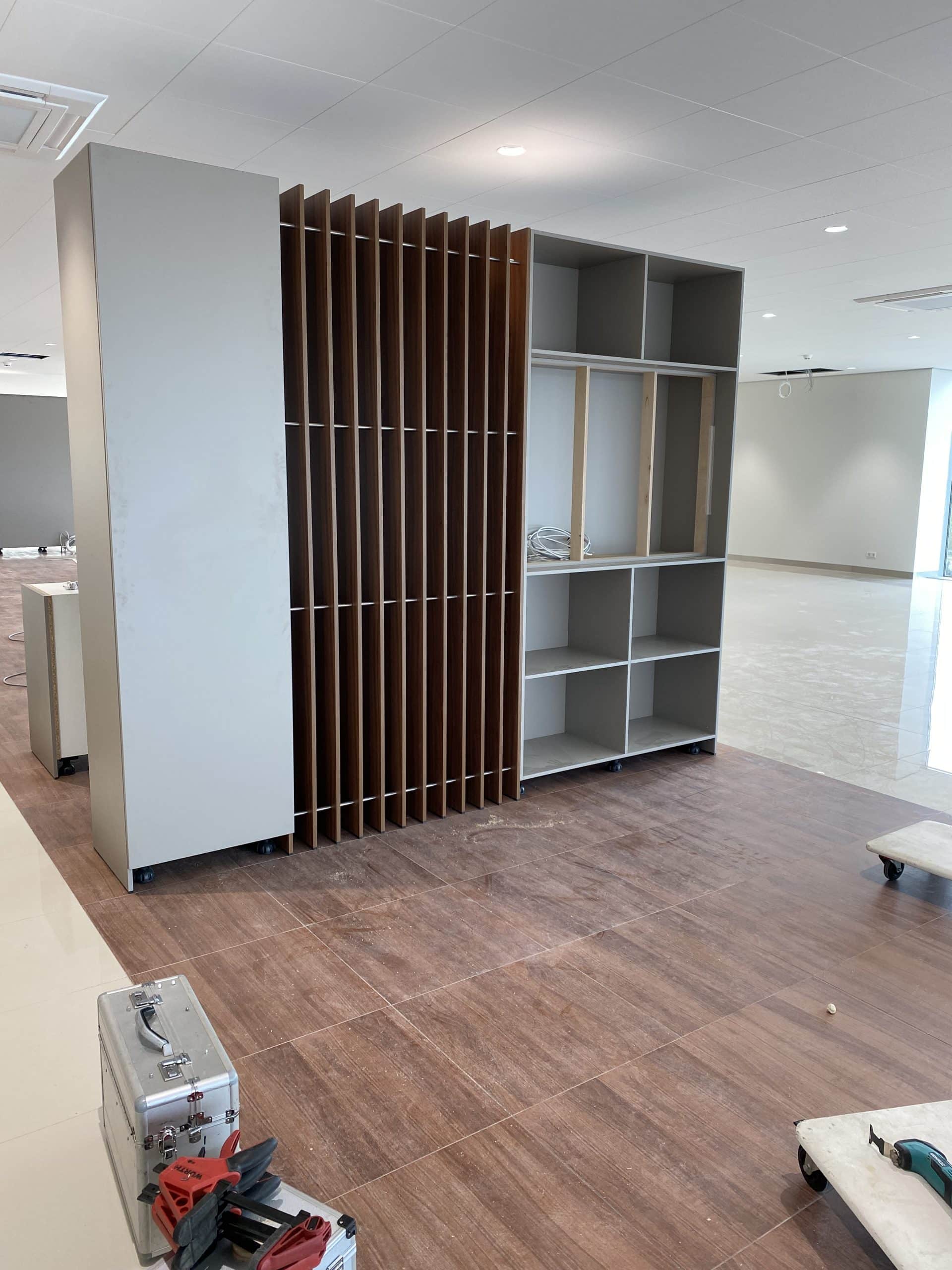 Project auto garage Alkmaar lamellen wand