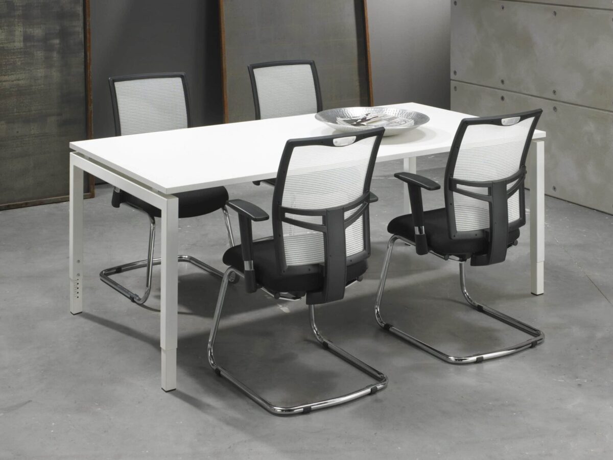 Bureau 4-poot 100 x 80 Wit Logan Eiken comfortabel en multifunctioneel wit Logan eiken 100x80 cm
